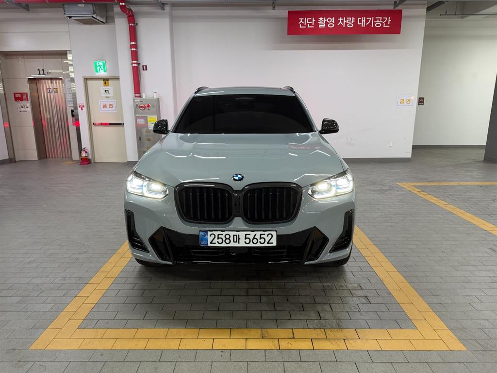 BMW X3(3����) 20i xDrive M ������ ���� ���̳� �����