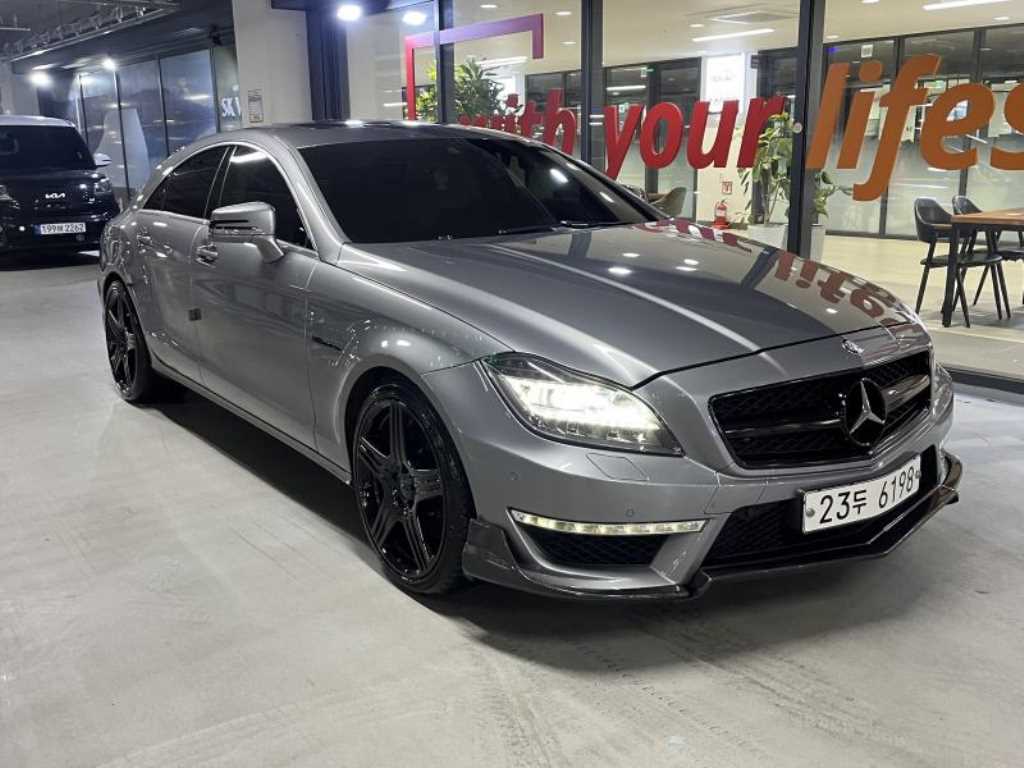 ���� CLSŬ����(2����) CLS63 AMG 