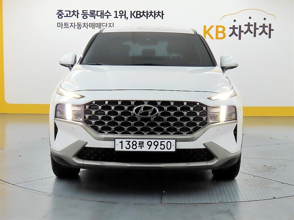 ���� �� ����Ÿ�� ���� 2.2 AWD �ͽ�Ŭ��ú�