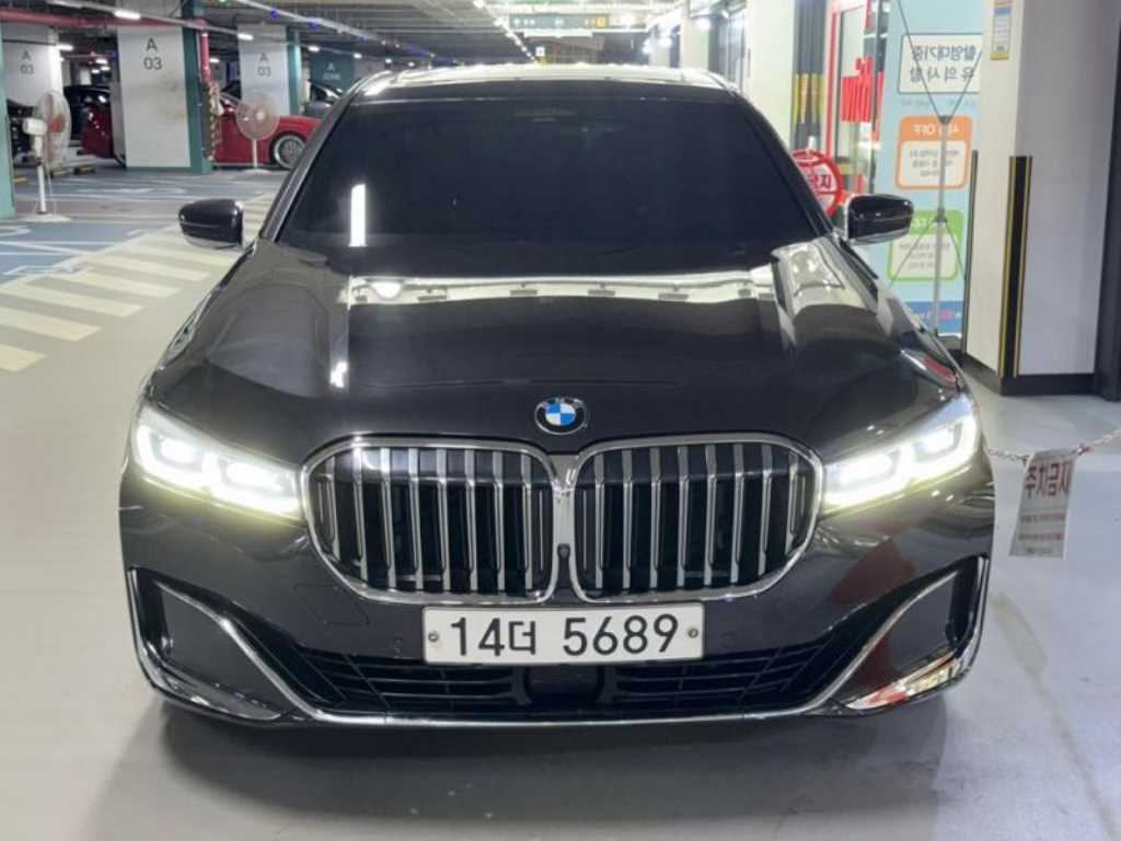 BMW 7�ø���(6����) 740Li xDrive ������ ǻ�� ��������