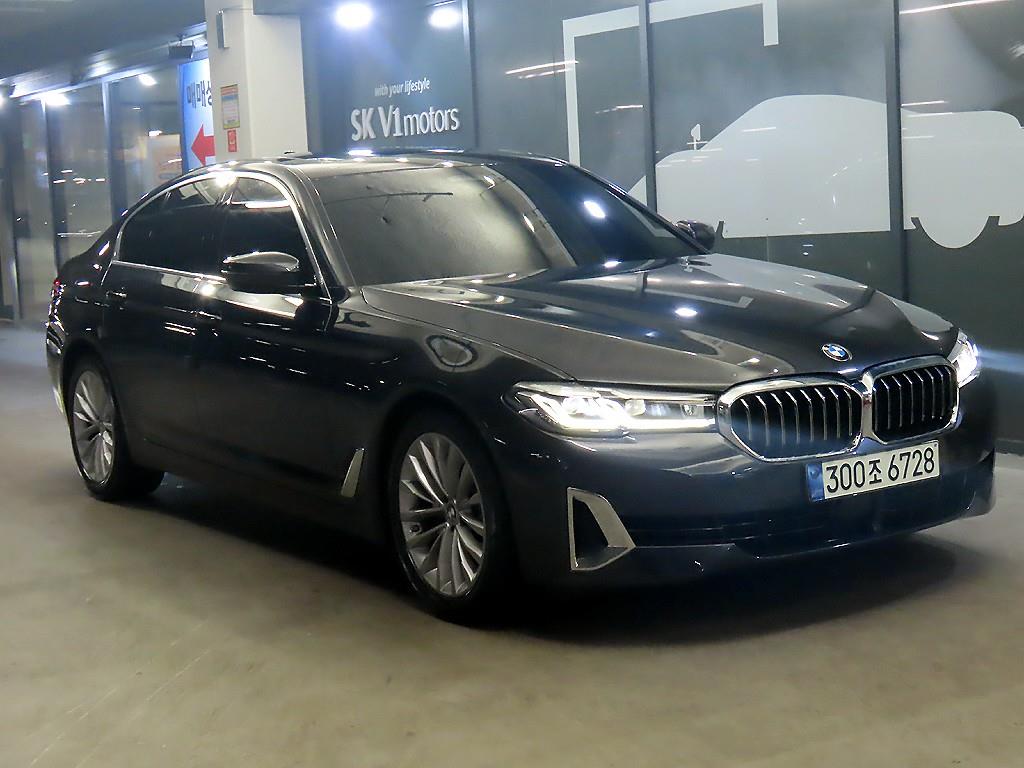 BMW 5�ø���(7����) 520i ���Ÿ�