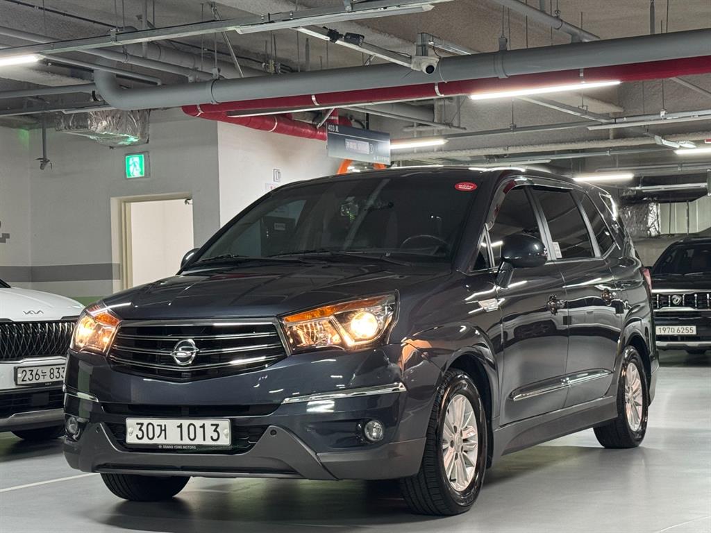 KG�����Ƽ(�ֿ�) �ڶ��� �������� 2.0 2WD 9�ν� LT
