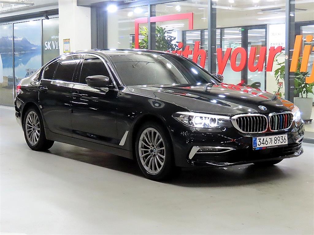 BMW 5�ø���(7����) 520i ���Ÿ�