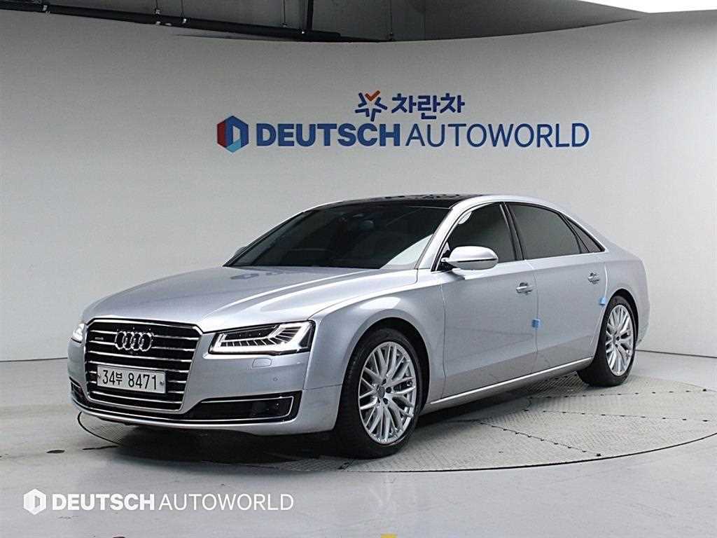 �ƿ�� A8(3����) 60 TFSI ��Ʈ�� LWB 5��Ʈ