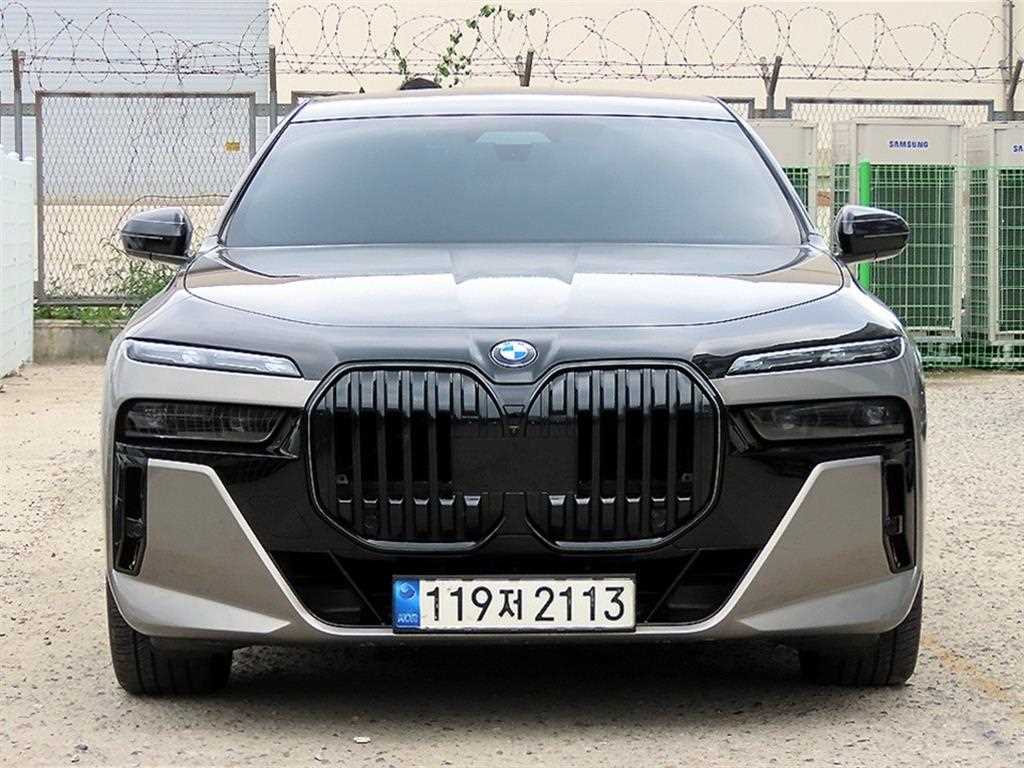 BMW 7�ø���(7����) 740i sDrive M ������