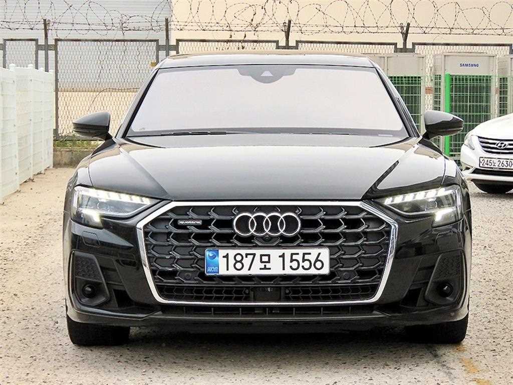 �ƿ�� A8(4����) L 55 TFSI ��Ʈ�� �����̾�