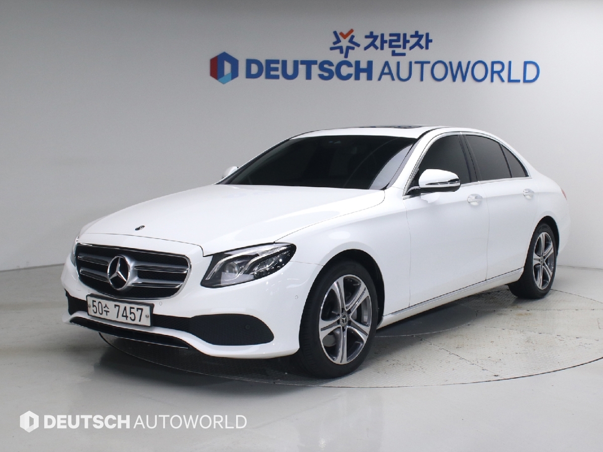 ���� EŬ����(5����) E220d �ƹ氡����