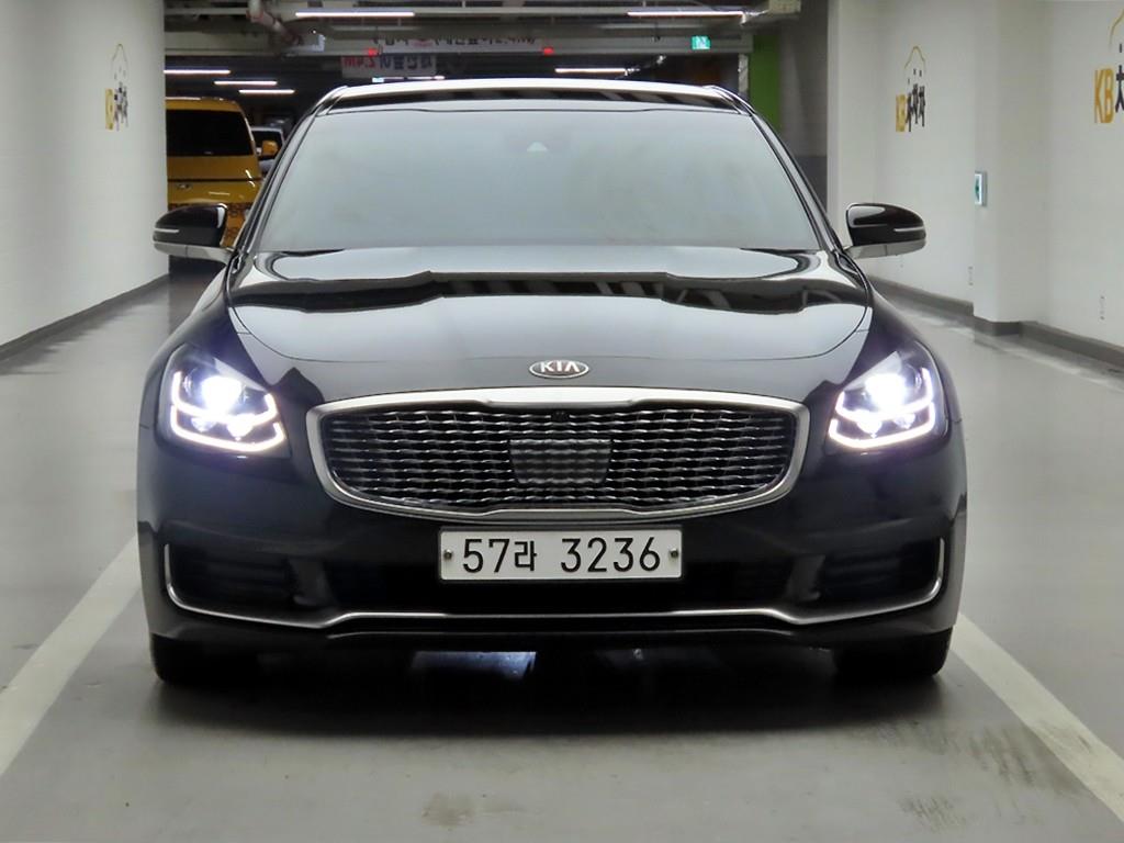 ��� �� K9(RJ) 3.8 GDI AWD �÷�Ƽ�ѥ�