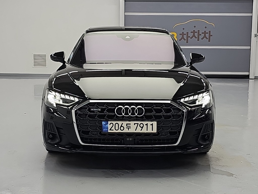 �ƿ�� A8(4����) L 50 TDI ��Ʈ�� �����̾�