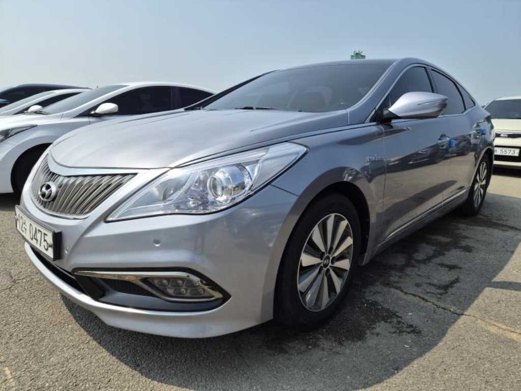 ���� �׷���HG ���̺긮�� 2.4 HEV �����̾�
