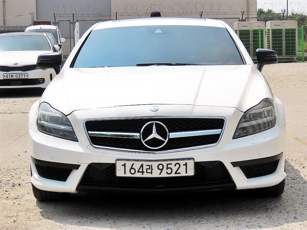 ���� CLSŬ����(2����) CLS63 AMG 