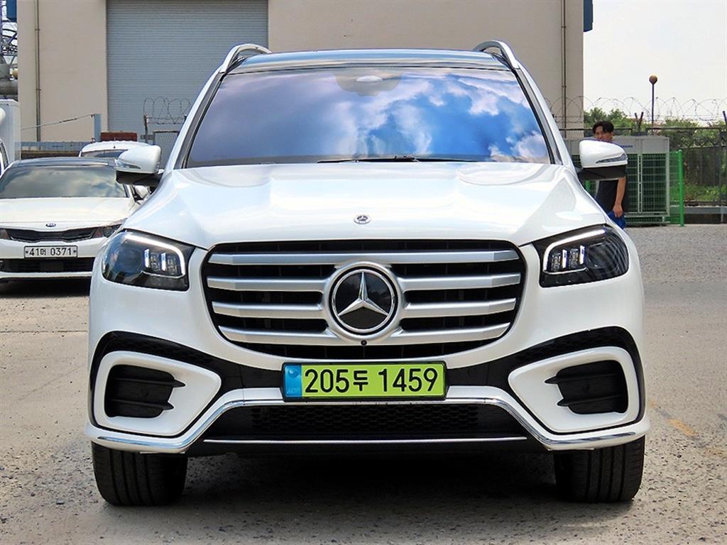 ���� GLSŬ����(3����) GLS 450 4��ƽ AMG ���� �����̾�