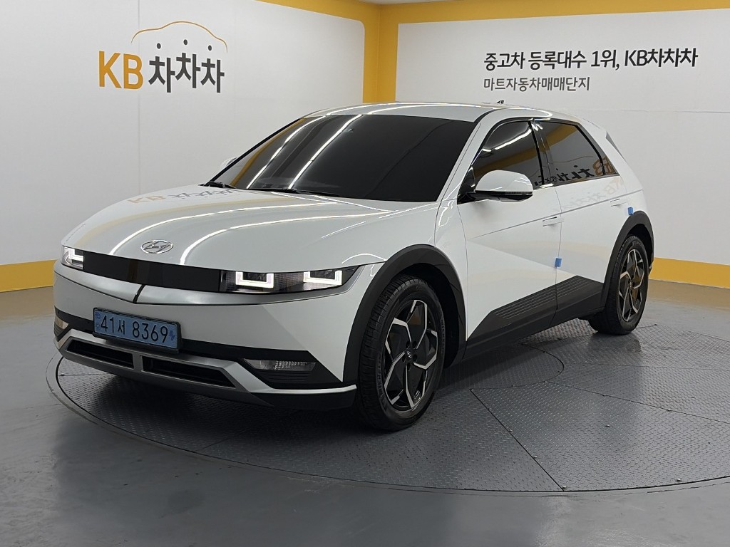 ���� ���̿��� 5 EV 2WD �շ����� �ͽ�Ŭ��ú�