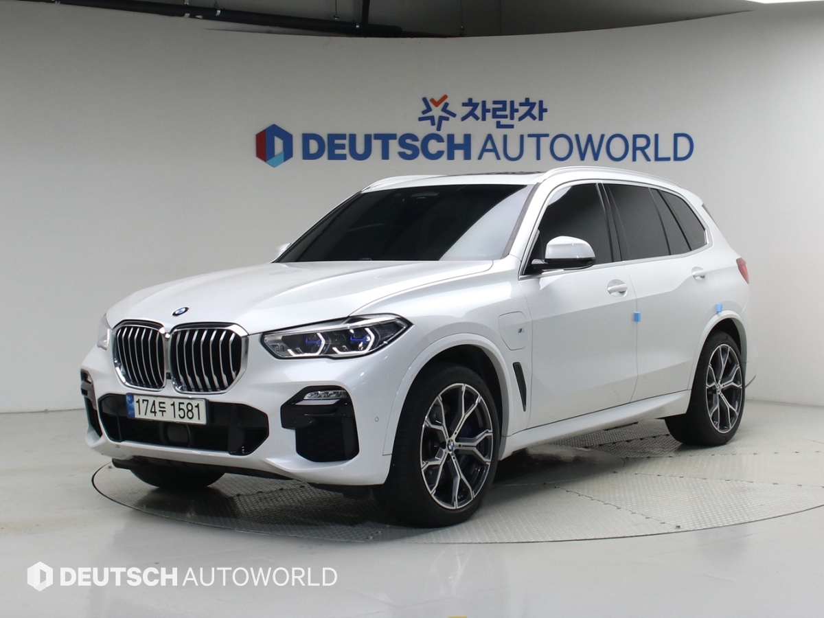 BMW X5(4����) 45e xDrive M ��������