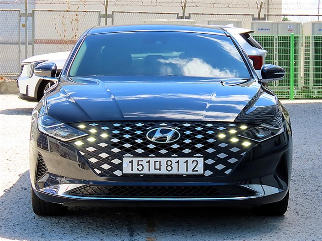 ���� �� ���׷���IG LPi 3.0 ����ī �����̾�