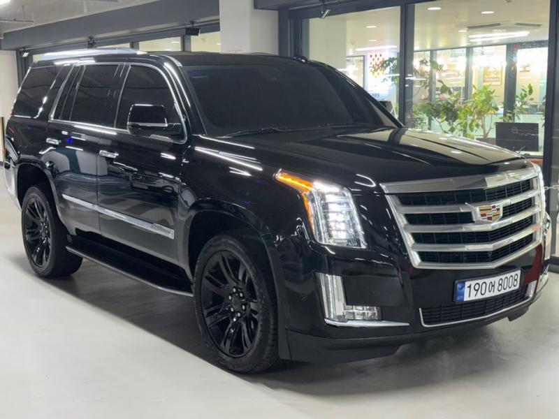 ĳ���� �����÷��̵�(4����) 6.2 V8 