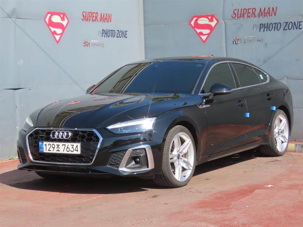 �ƿ�� A5(2����) 40TFSI ��Ʈ�� ����Ʈ�� �����̾�