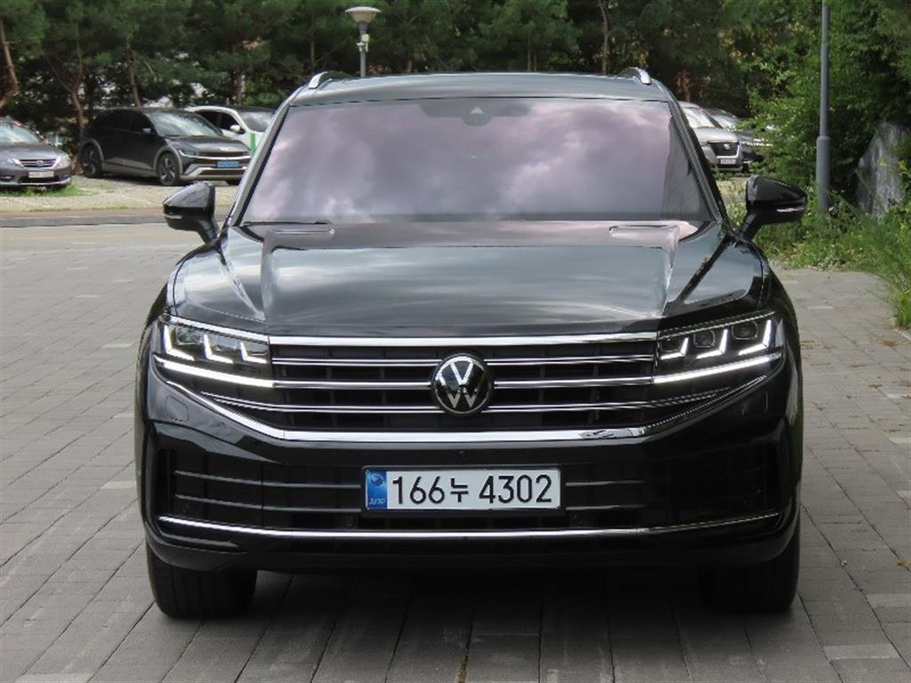 �����ٰ� ���Ʒ�(3����) 3.0 TDI ������Ƽ��