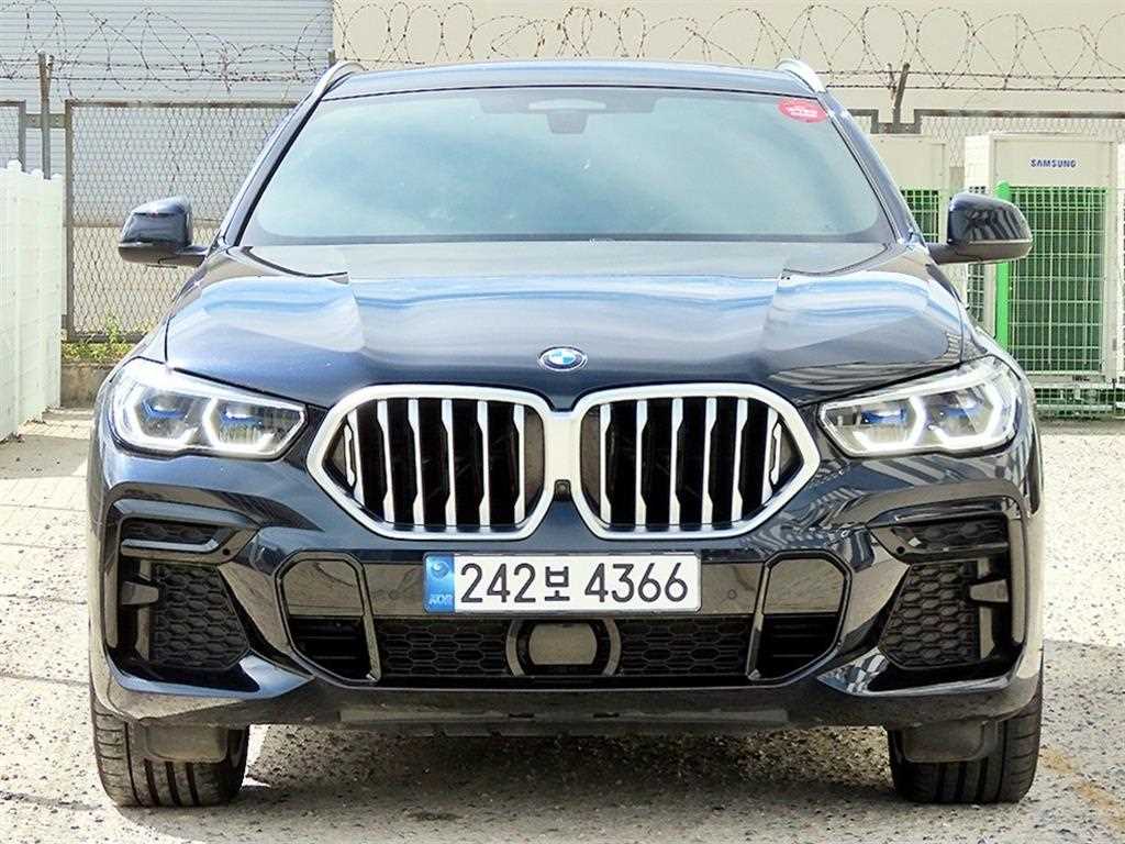 BMW X6(3����) 40i xDrive M ��������