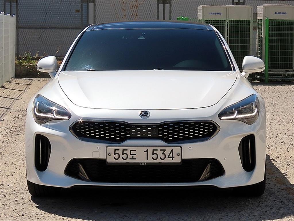 ��� ���þ� 2.0 �ͺ� AWD �÷�Ƽ��