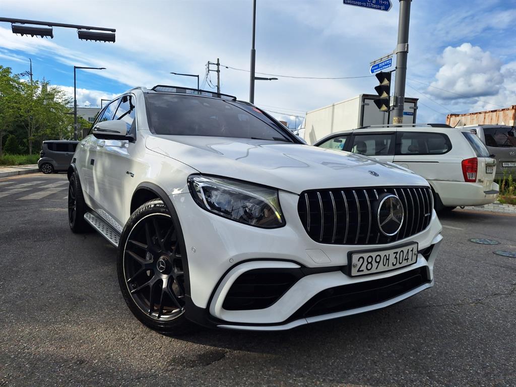 ���� GLCŬ���� GLC 63 AMG 4��ƽ+ 