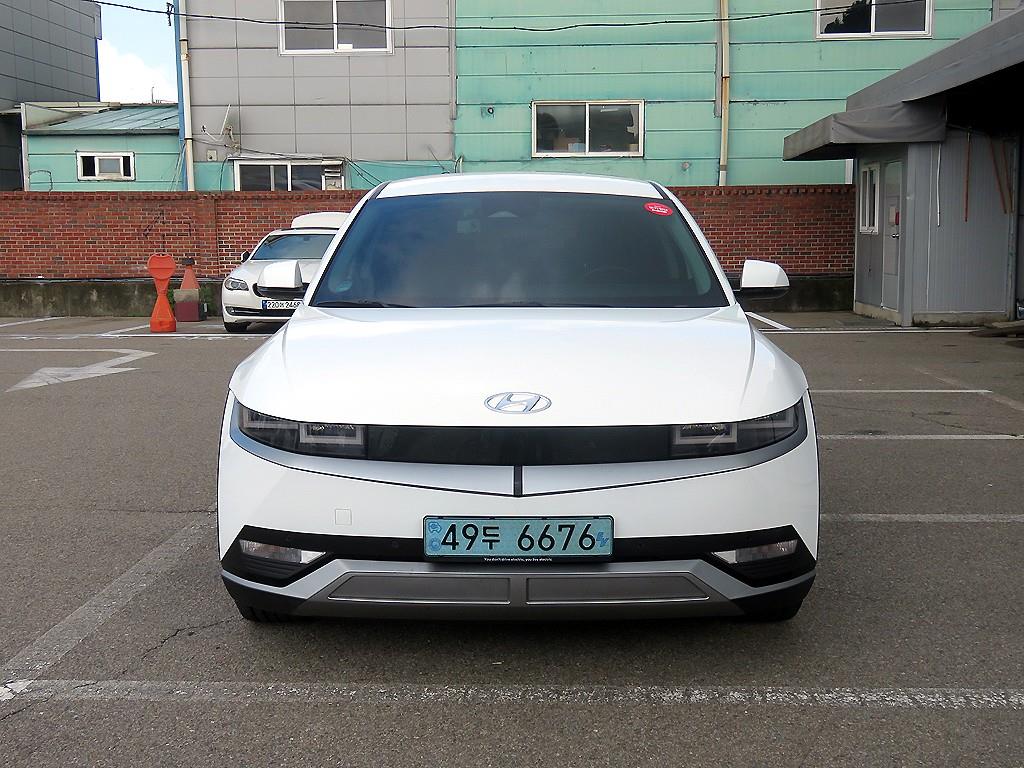 ���� ���̿��� 5 EV 2WD �շ����� �ͽ�Ŭ��ú�