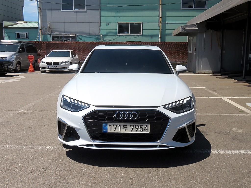 �ƿ�� A4(5����) 35 TDI �����̾�