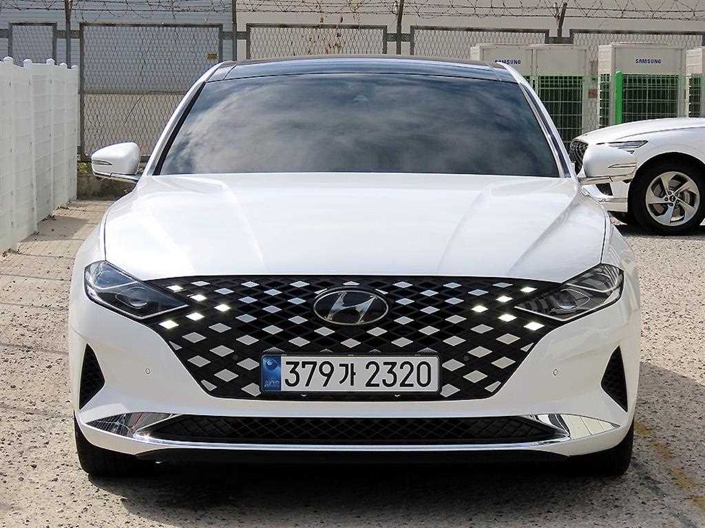 ���� �� ���׷���IG LPi 3.0 ����ī �ͽ�Ŭ��ú�
