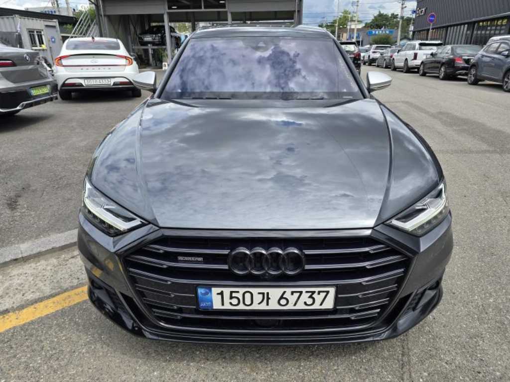 �ƿ�� A8(4����) L 50 TDI ��Ʈ�� 