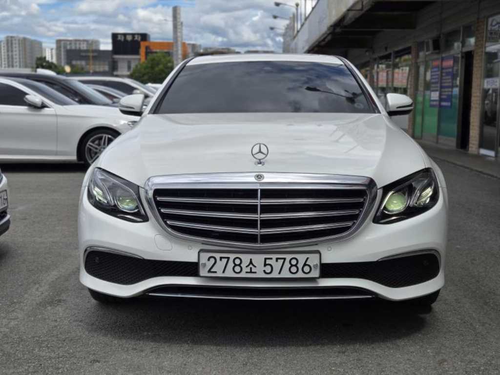 ���� EŬ����(5����) E220d 4��ƽ �ͽ�Ŭ��ú�
