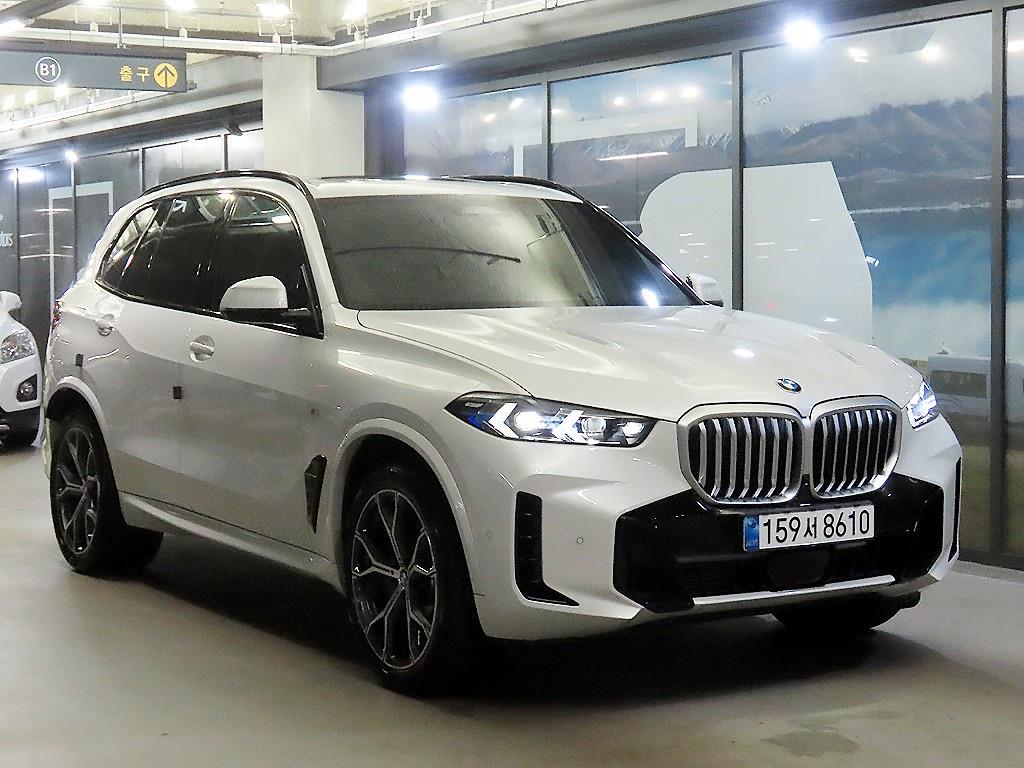 BMW X5(4����) 40i xDrive M ��������