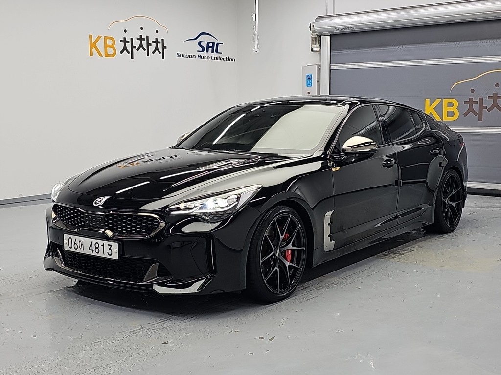 ��� ���þ� 2.0 �ͺ� AWD �÷�Ƽ��