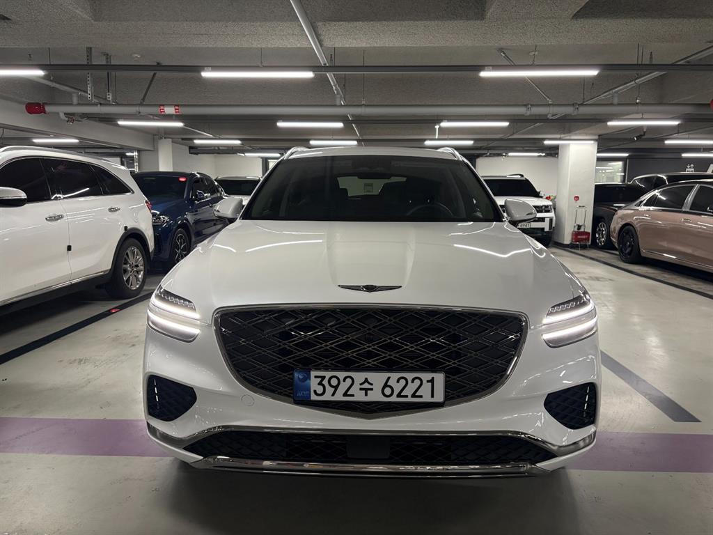 ���׽ý� ���� GV70 2.5T 2WD �⺻��