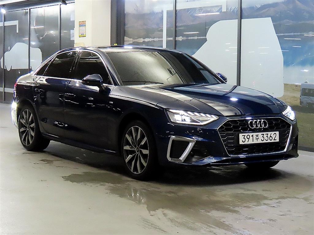 �ƿ�� A4(5����) 40 TFSI �����̾�