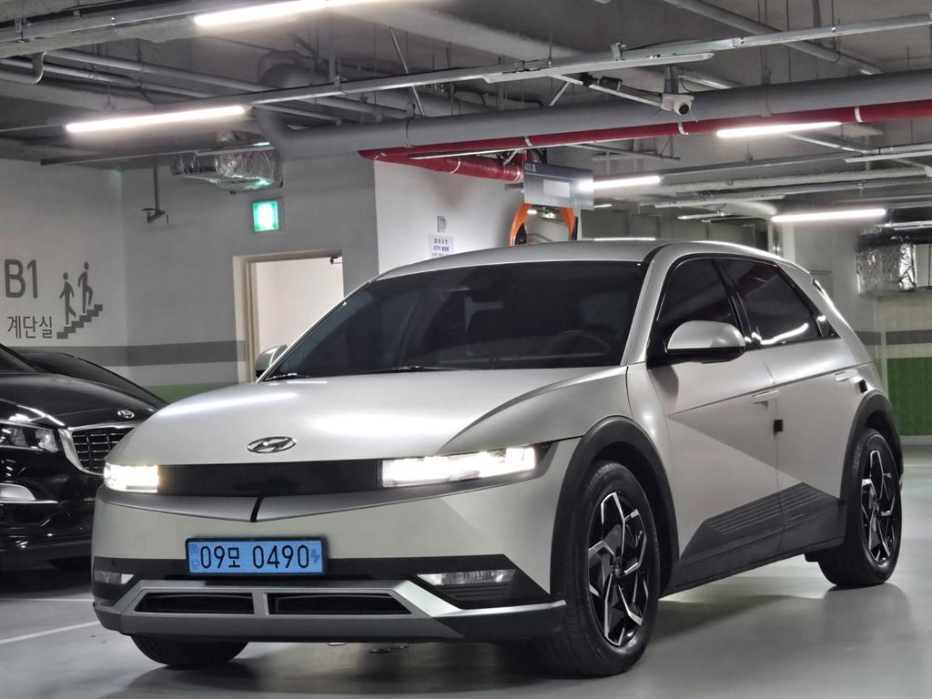 ���� ���̿��� 5 EV 2WD �շ����� �ͽ�Ŭ��ú�
