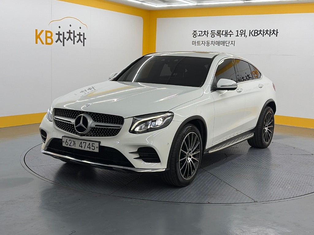 ���� GLCŬ���� GLC 220d 4��ƽ ���� �����̾�