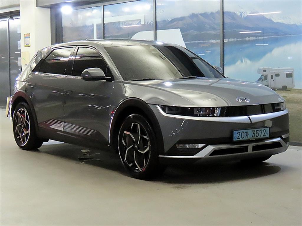 ���� ���̿��� 5 EV 2WD �շ����� �ͽ�Ŭ��ú�
