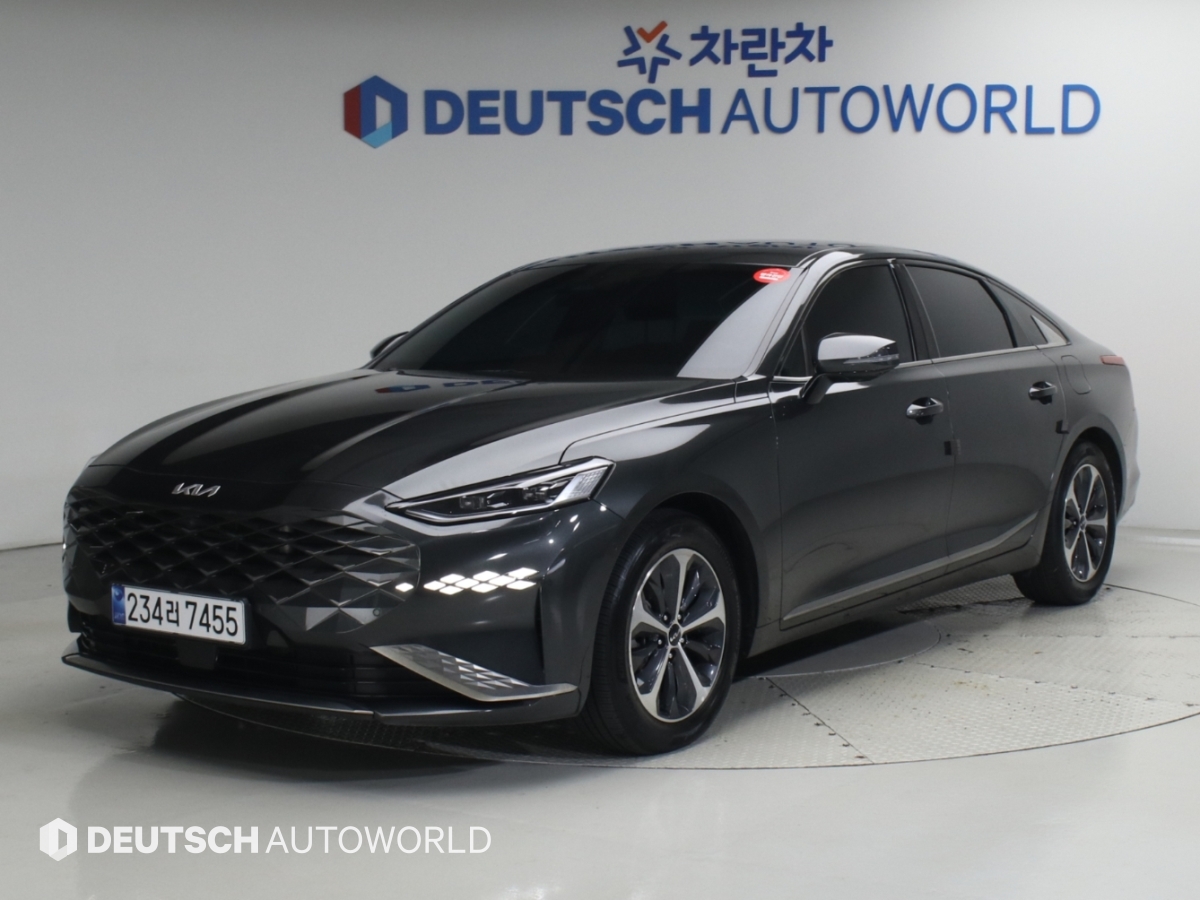 ��� K8 ���̺긮�� HEV �������
