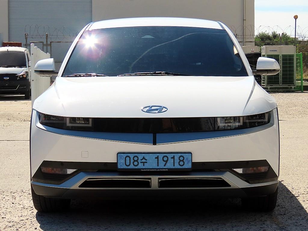���� ���̿��� 5 EV AWD �շ����� �ͽ�Ŭ��ú�