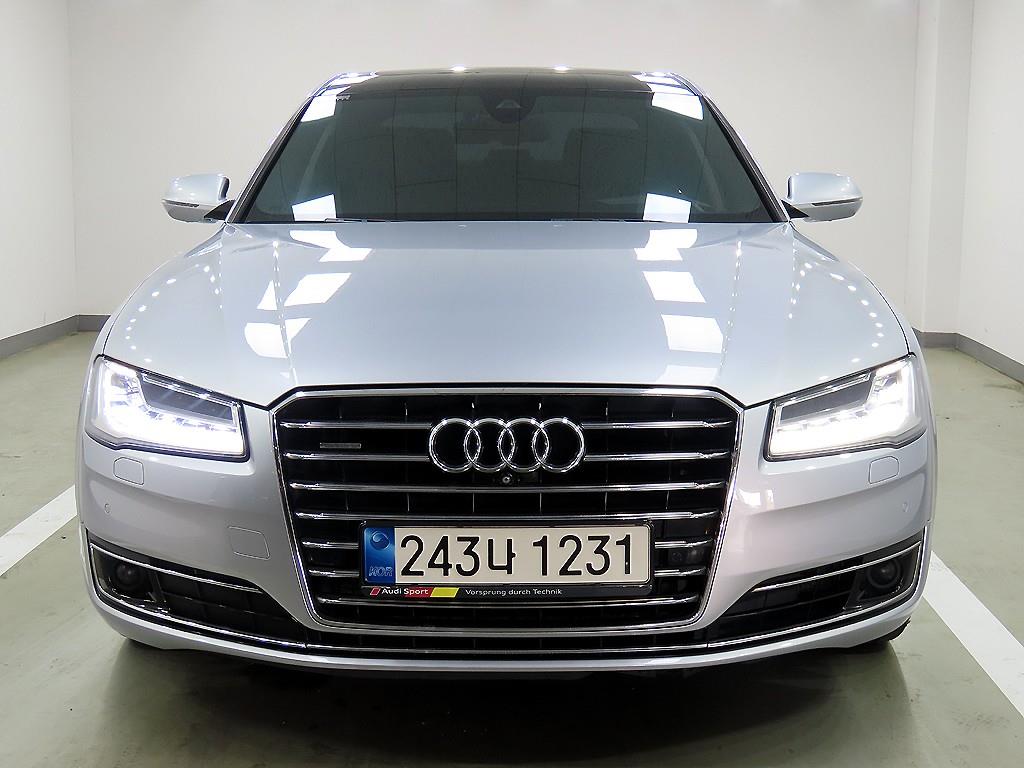 �ƿ�� A8(3����) 60 TFSI ��Ʈ�� LWB 5��Ʈ