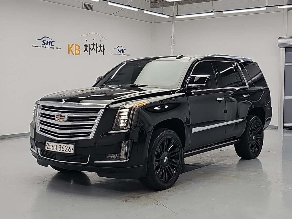 ĳ���� �����÷��̵�(4����) 6.2 V8 �÷�Ƽ��