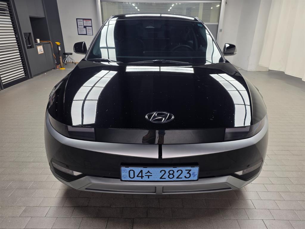 ���� ���̿��� 5 EV AWD �շ����� �ͽ�Ŭ��ú�