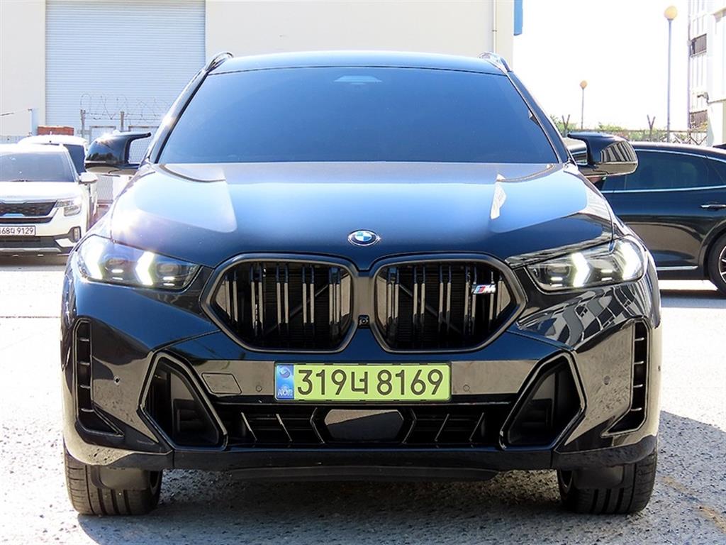 BMW X6(3����) M60i xDrive ����