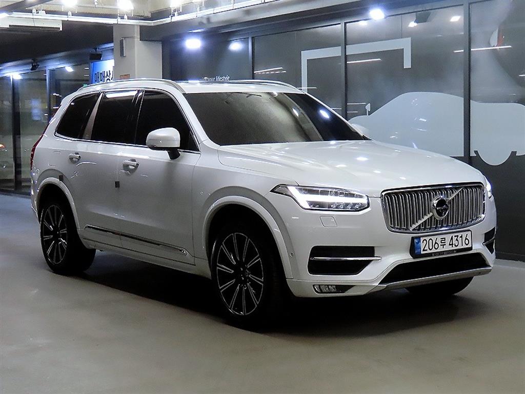 ���� XC90(2����) D5 AWD �ν�ũ����