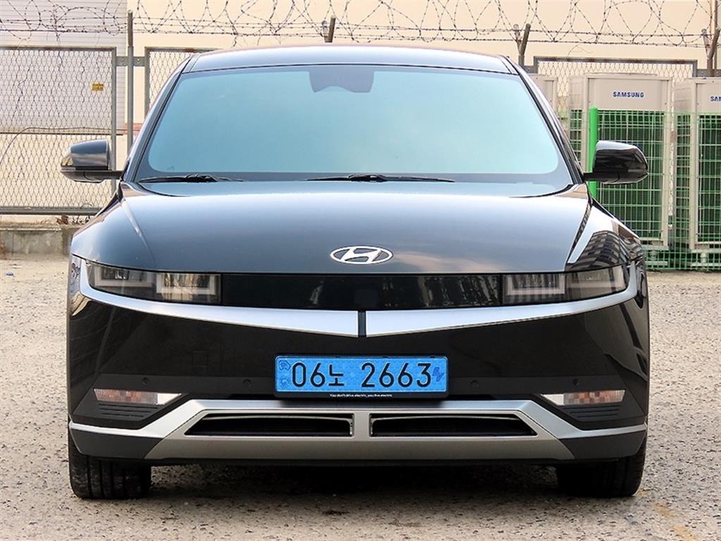 ���� ���̿��� 5 EV 2WD �շ����� �ͽ�Ŭ��ú�