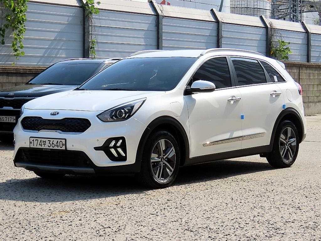 ��� �� ���Ϸ� 1.6 GDI PHEV �������