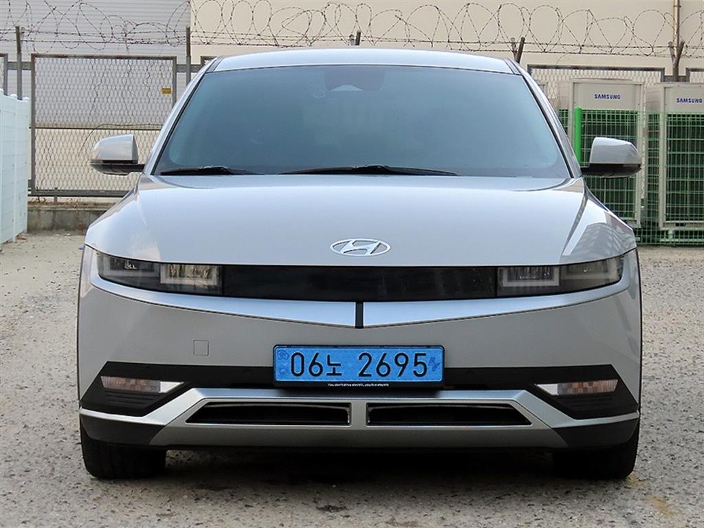 ���� ���̿��� 5 EV AWD �շ����� �ͽ�Ŭ��ú�