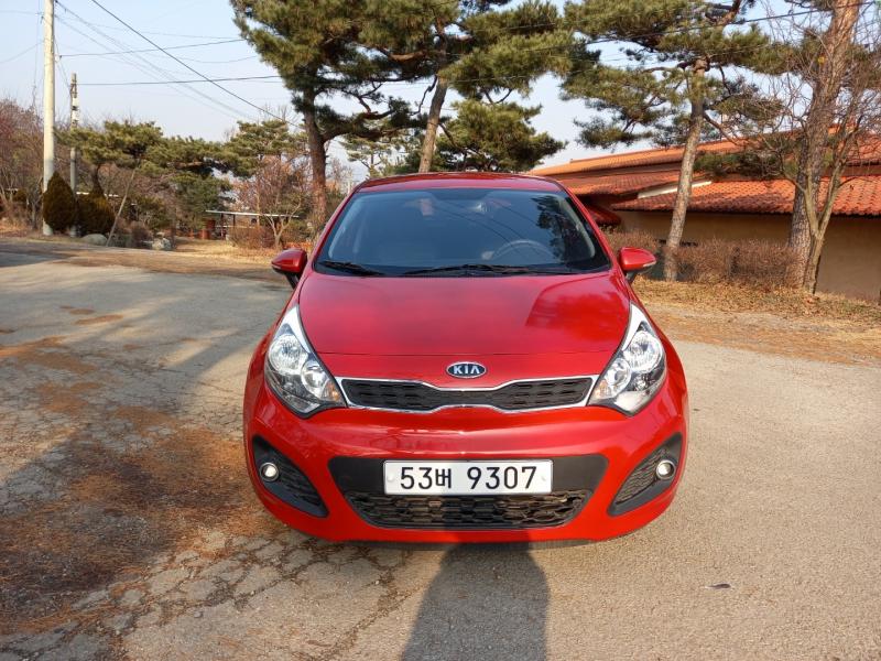 Kia Pride 5 хаалга 1.6 GDI Luxury