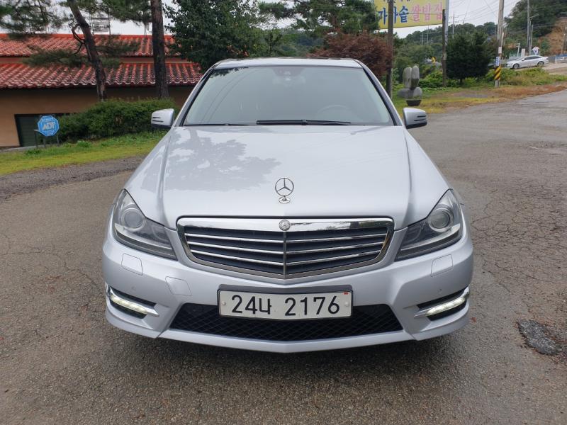 Mercedes-Benz C-Class C200 Beulruipisyeonsi