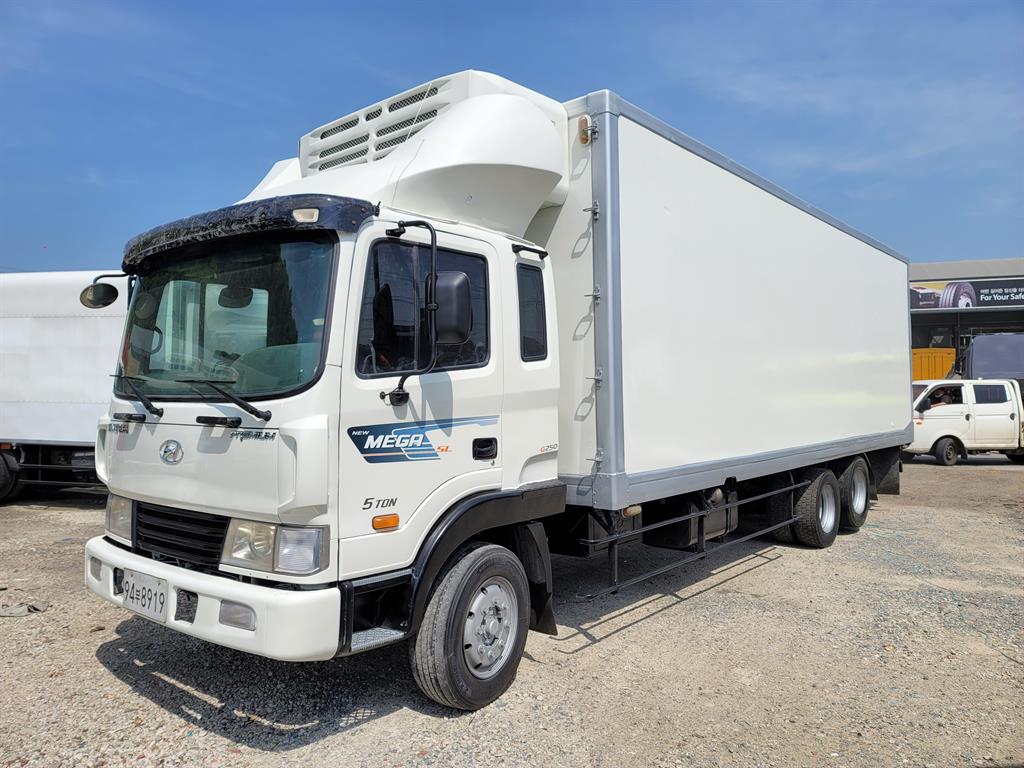 Hyundai Mega Truck 4.5т Урт бие Plus